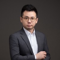 Sebastian Luo, Cfa