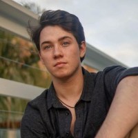 Connor Giddens