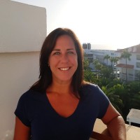 Nicole Voskamp- Damen