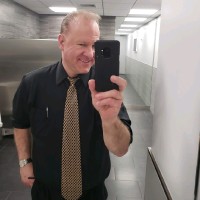 Wayne M Raymond