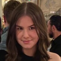 Eszter Novak