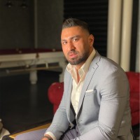 Arman Ayazi