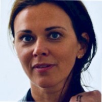 Evelyne Cool