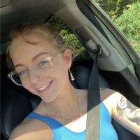 Chloe Cella