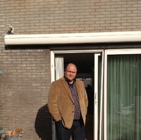 Ronald Van Oostrom