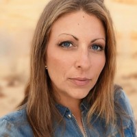 Nicki Roberts