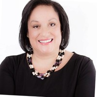 Derrinda Van Der Linden