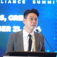 minwoog(Michael) Kang