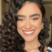 Amanda Avellar