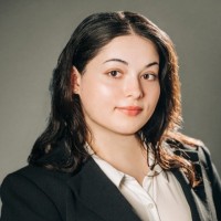 Jenni R.