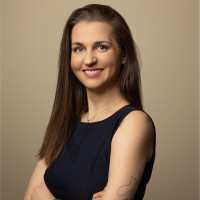 Lora Nikolova