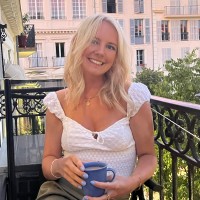 Elizabeth (Lizzy) Knight