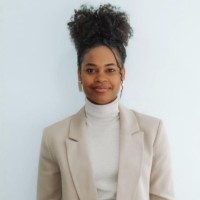 Elviane Pereira Sanches