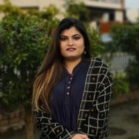 Amna Bukhari