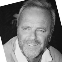 Yves Poulhazan