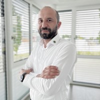 Suat Düzenli