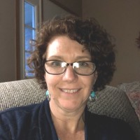 Luanne Syrek
