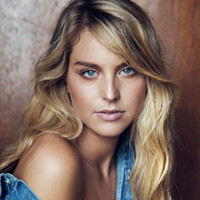 Brigitte Warne