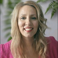 Angélique Abecassis