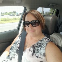 Debra Villeneuve