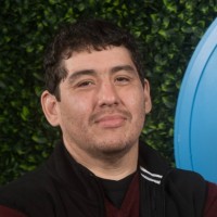 Andrés González