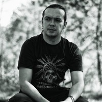 Данило Сєров