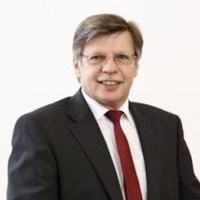 Gerhard. Schadenbauer