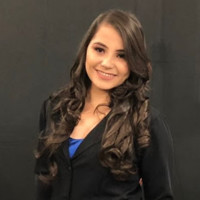 Caroline Castro