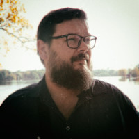 Frank Bauer
