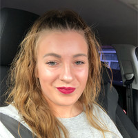 Chloe Axon
