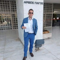 Μάριος Μανιατάκος