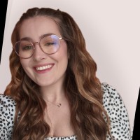 Caitlin Houlbrook