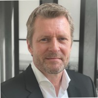 Dirk Naumann