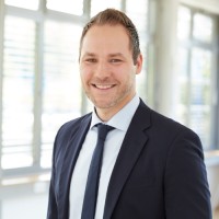Lukas S.