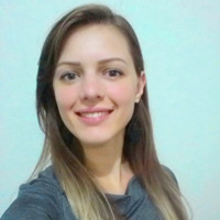 Daniela Fernanda Dewes de Freitas