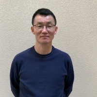 Dong Kim