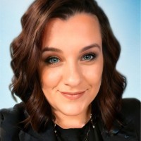 Courtney Sand, Rhit