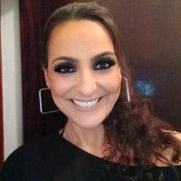 Sandra Comisso