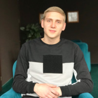 Артем Козловський