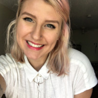 Lauren Foster