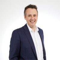Simon Carruthers