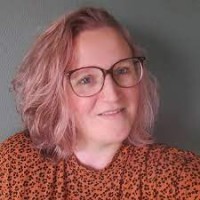 Sandra Van Domburg-Hooiveld
