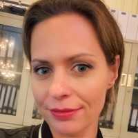 Janine Hellmann