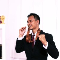 Aziz Gunadi Hutomo