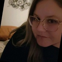 Tarynne F.