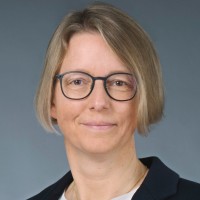 Tanja Riepshoff, Rechtsanwältin