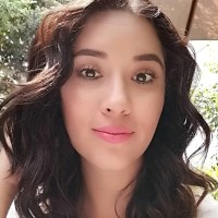 Lorena montes de oca rivadeneyra