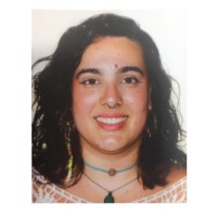 María E.