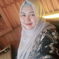 Tika Aprilia Gahatisna