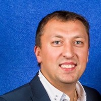 Александр Петраков